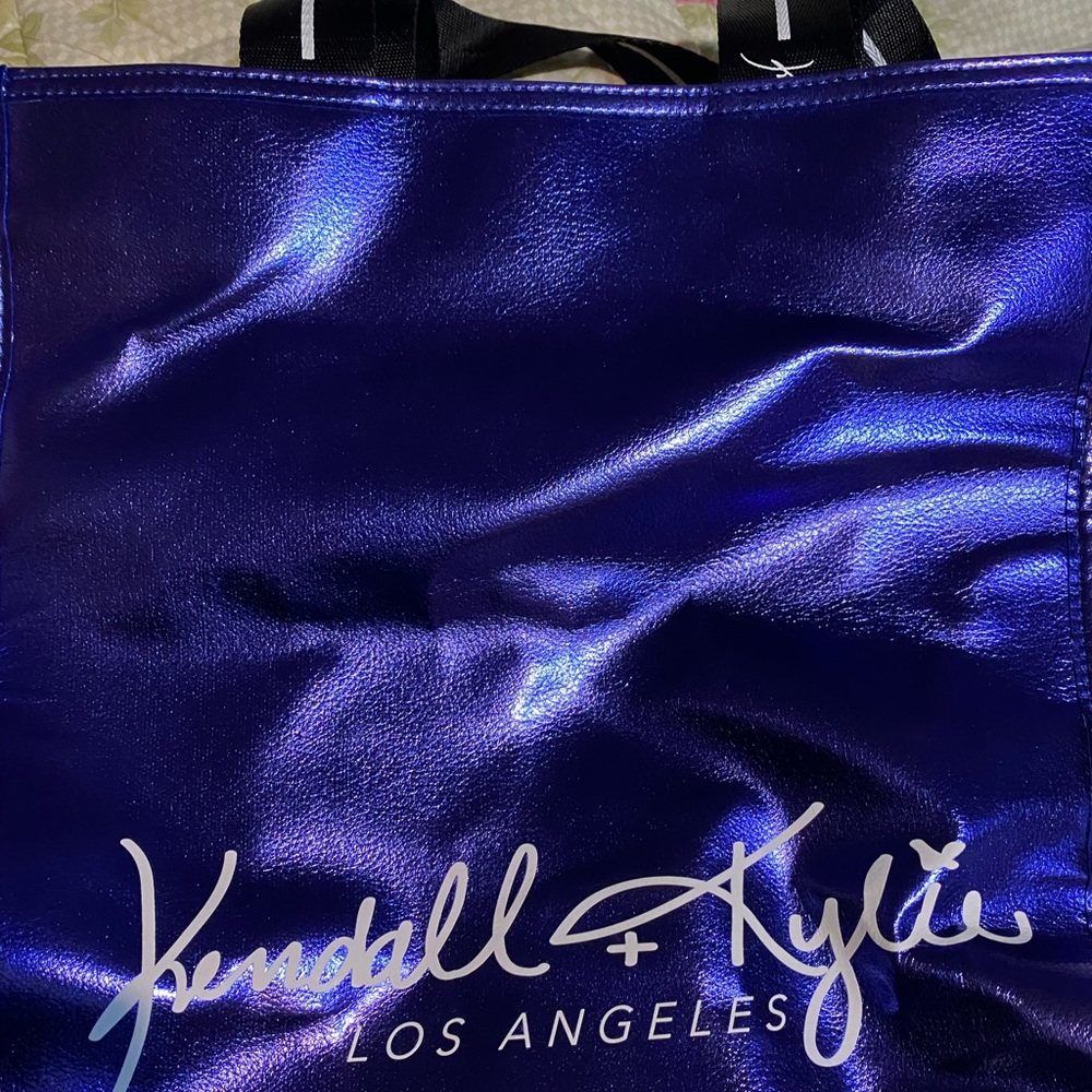 Kendall & Kylie Tote Bag Purple NWT